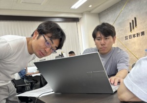 【スタッフブログ】研修充実で楽しく技術向上♪